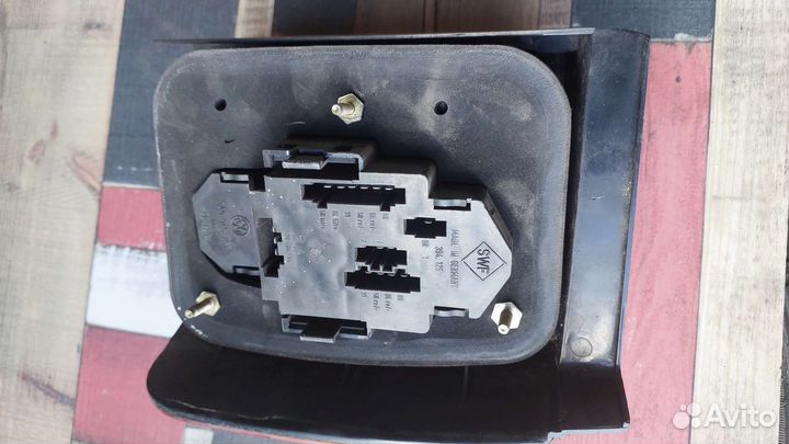 Задний фонарь passat B4