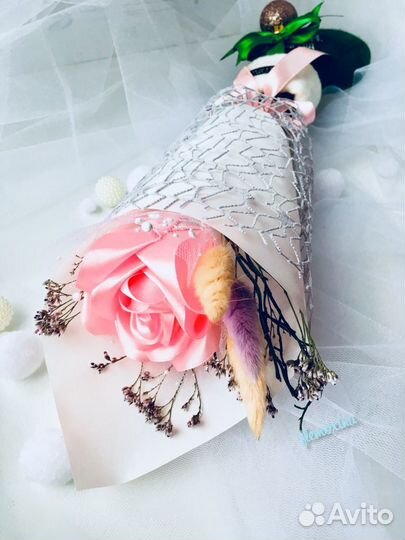 Подарочный букетик-комплимент