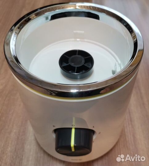 Блендер стационарный TBN7602W