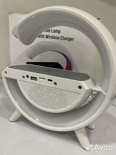 Умная колонка беспроводная зарядка часы