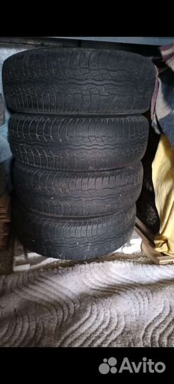 Bridgestone Dueler 684 225/70 R16 102J