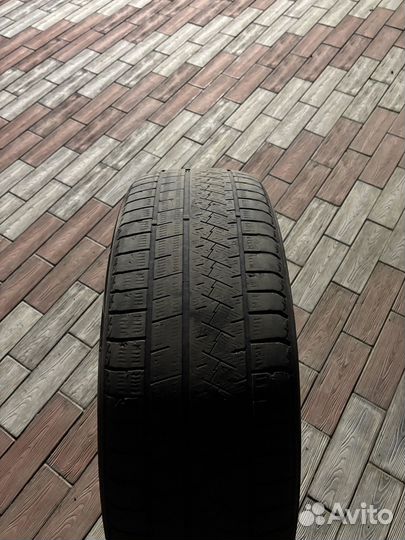 Triangle Snowlink TWT02 235/55 R20