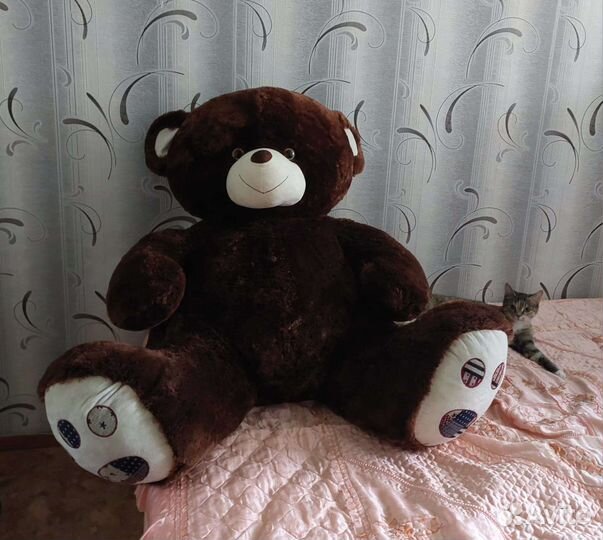 Большие плюшевые медведи