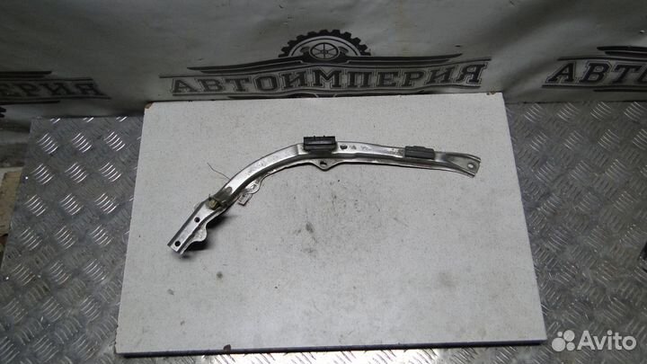 Кронштейн бампера Toyota Highlander 1 2006 3.3