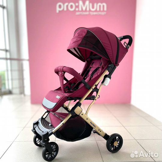 Прогулочная коляска. Новая