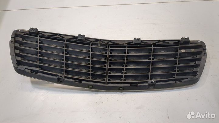 Решетка радиатора Mercedes E W211