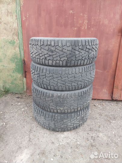 Pirelli Ice Zero 225/60 R17 102