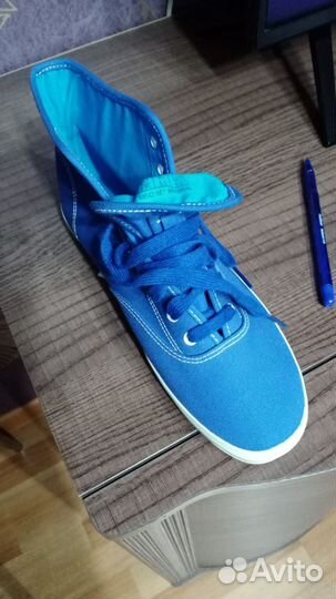 Детские кеды. Новые