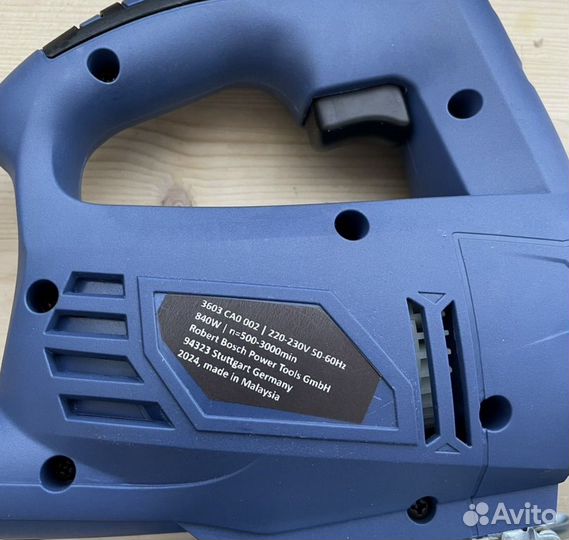 Электролобзик Бош Новый