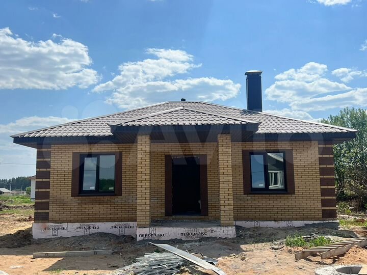 Дом 98 м² на участке 8 сот.