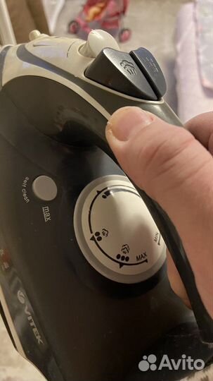 Утюг vitek