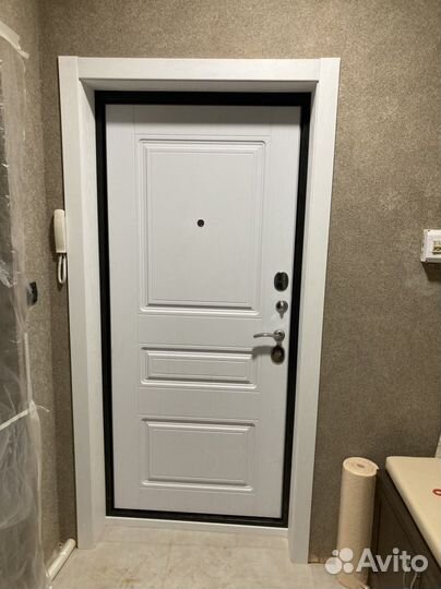 Дверь входная новая «Броня»