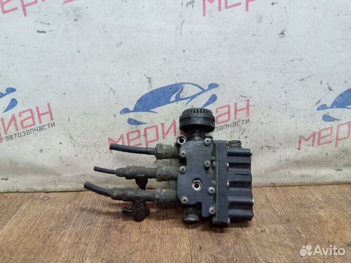 Кран уровня пола главный для Volvo Fh12 D12 2005