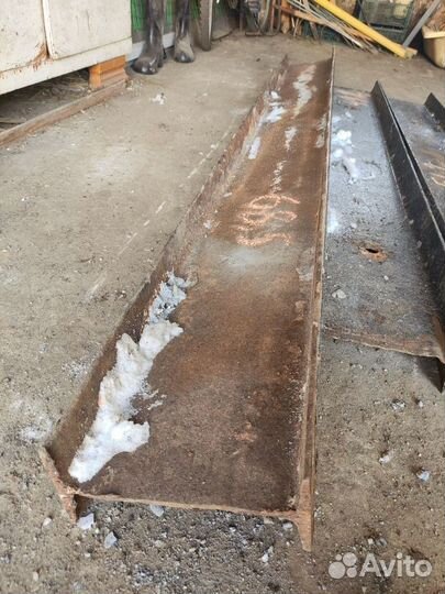 Балка двутавровая 24 б/у