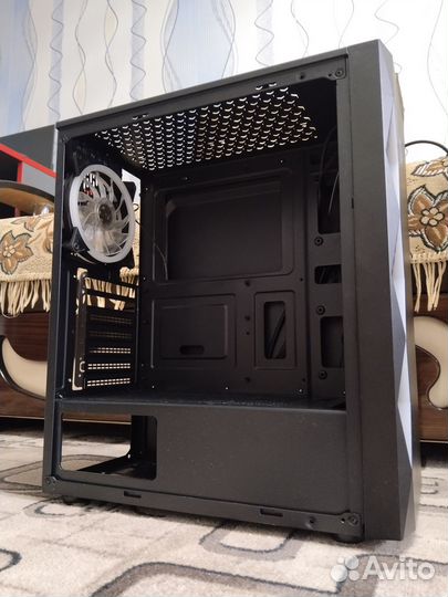 Корпус для компьютера