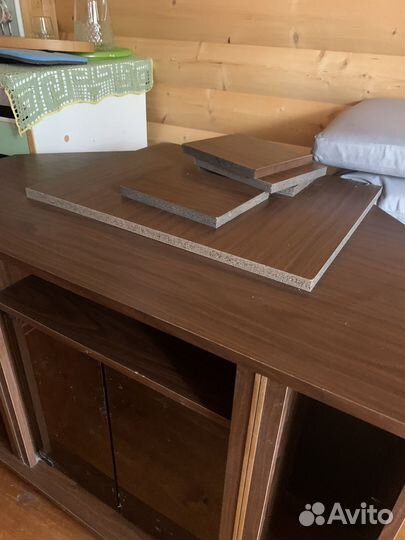 Тумба под телевизор угловая