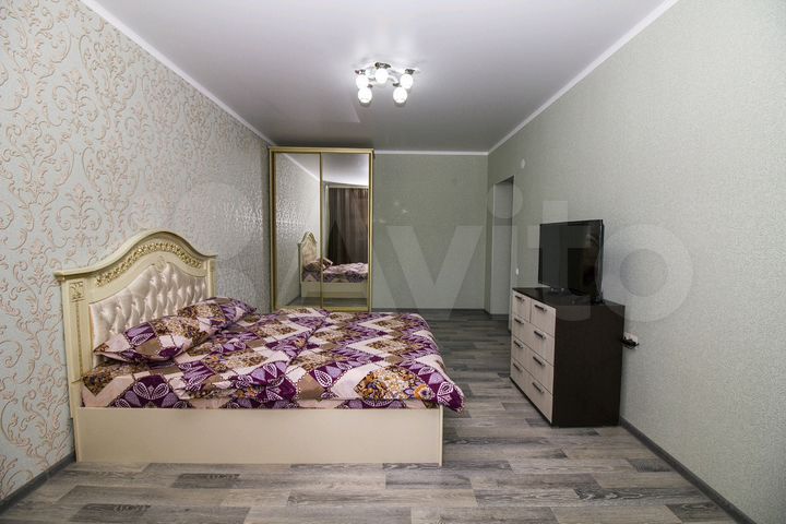 1-к. квартира, 60 м², 8/8 эт.