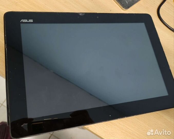 Планшет Asus TF300
