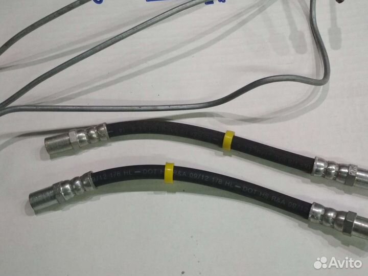 Тормозные трубки и шланги