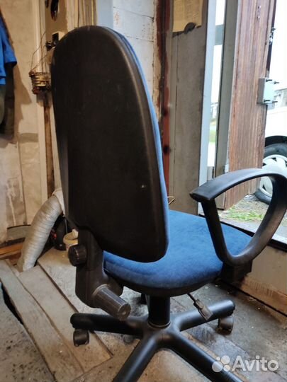 Компьютерное кресло