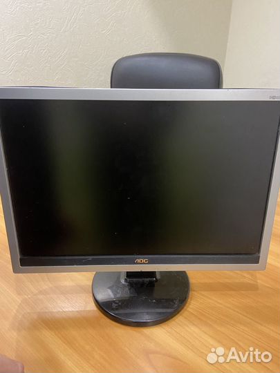 Игровой компьютер с монитором