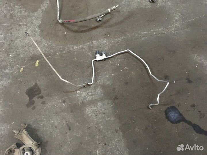 Трубка кондиционера (Toyota Corolla)