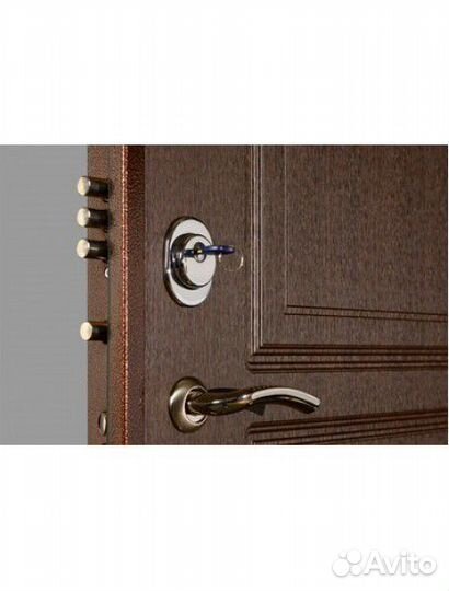 Входная металлическая дверь Броня М3 зеркало