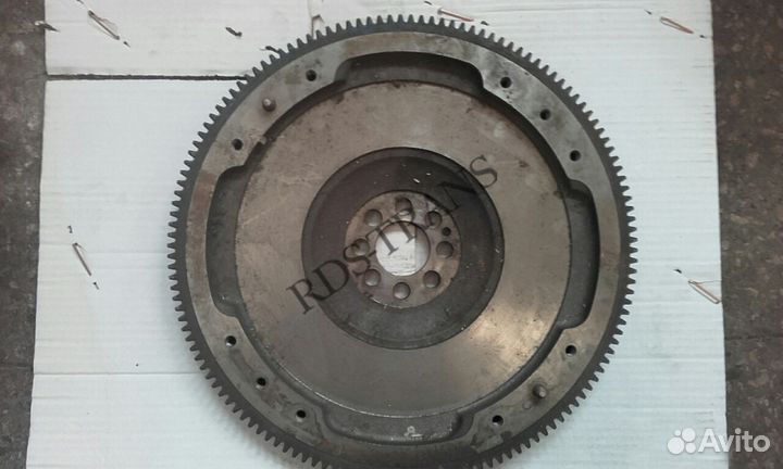 Маховик Isuzu NQR 75