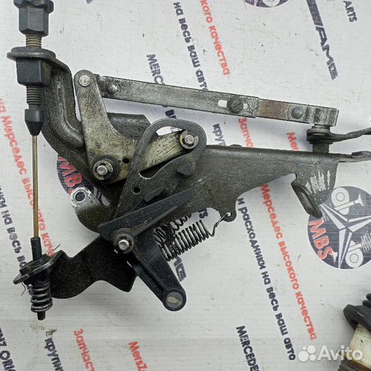 Механизм педаль газа Mercedes m104 W210