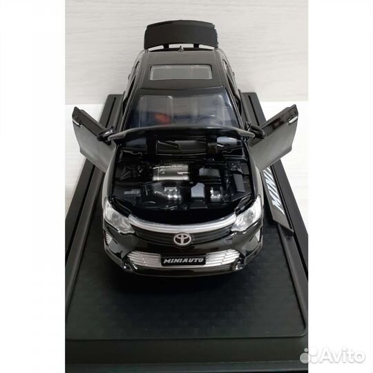 Масштабная моделька автомобиля Toyota Camry50