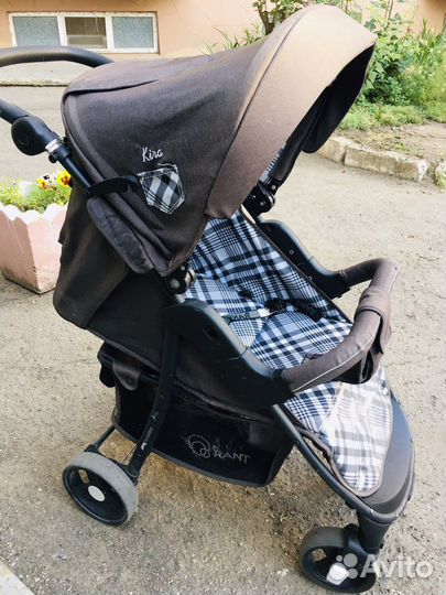 Прогулочная коляска