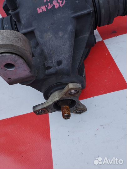 Задний редуктор Мерседес W204 (3,07)