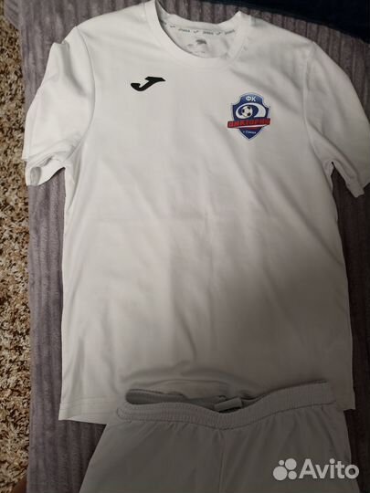 Футбольная форма на 8-10 лет (146 см)