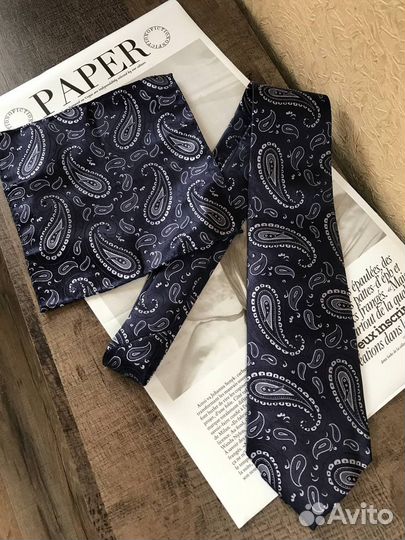 Галстук с платком паше