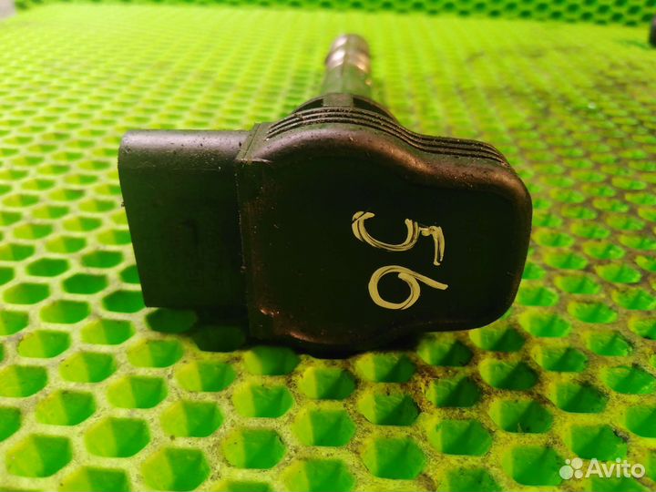 Катушка зажигания Volkswagen Passat