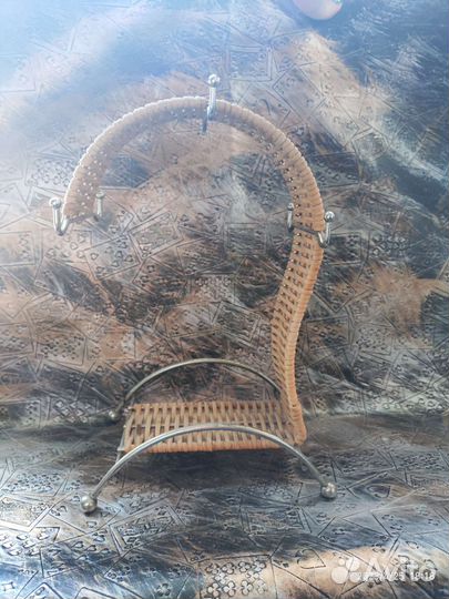 Подставка и ваза