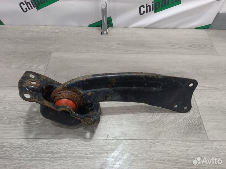 Задний правый рычаг для Volkswagen Passat B6