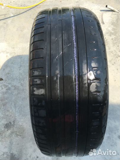 Nokian Tyres Hakka Black SUV 275/55 R20 117V