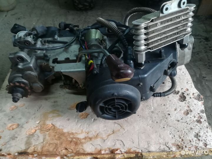 Двс 200 кубов Авантис Хантер. квадроцикл снегоход