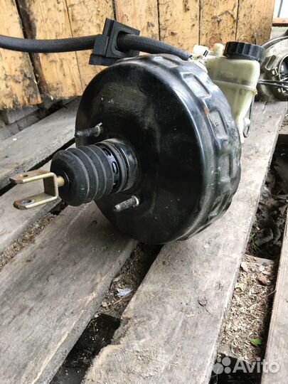 Тормозной цилиндр mercedes w203