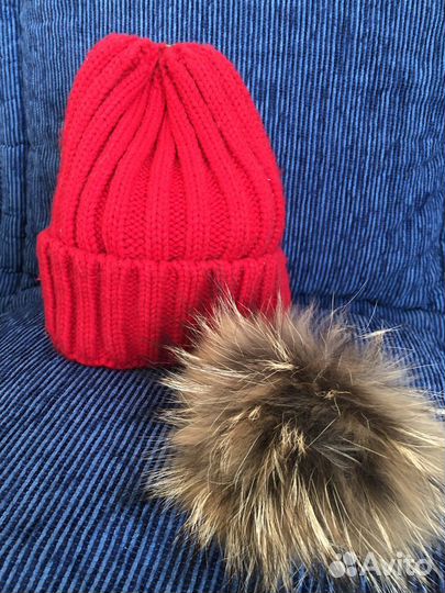 Шапка c помпоном