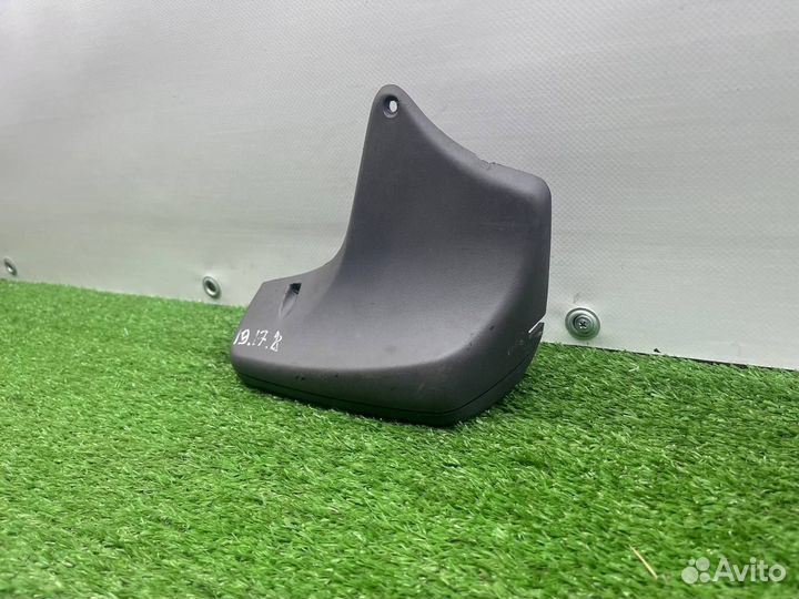 Консоль салона (кулисная часть) Mercedes-Benzb67880460