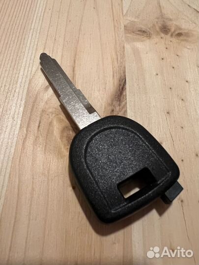 Ключ Mazda MAZ24 с местом под чип