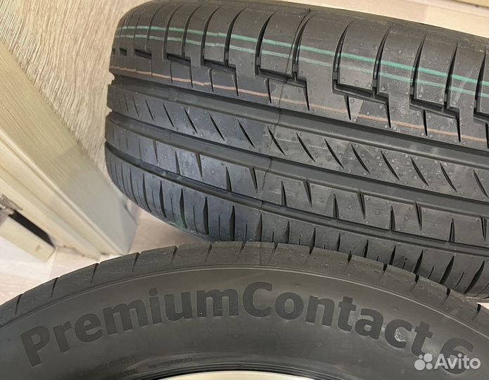 Continental PremiumContact 6 215/55 R17 94V