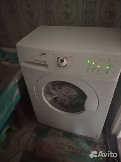 Стиральная машина zanussi