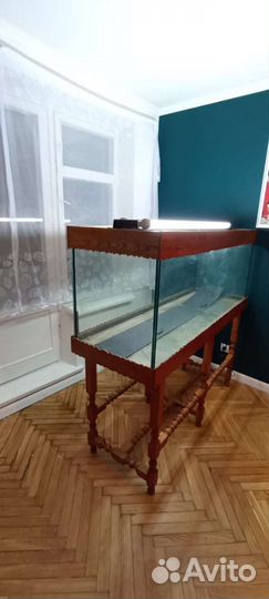 Террариум рептилий, аквариум для рыбок с лампой