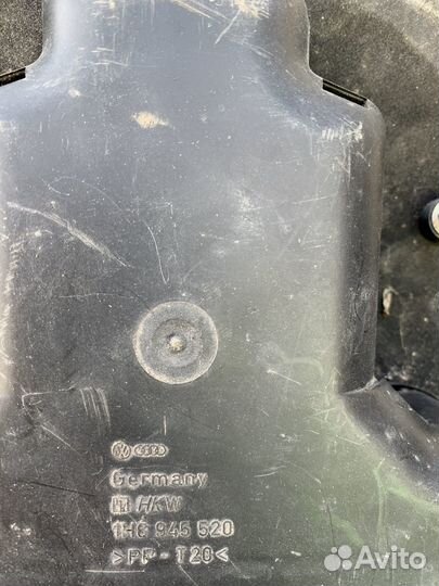 Задний фонарь