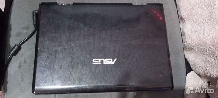 Ноутбук asus