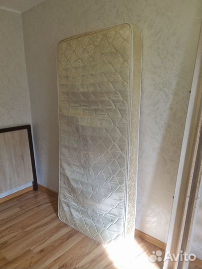 Матрас для кровати 90x200