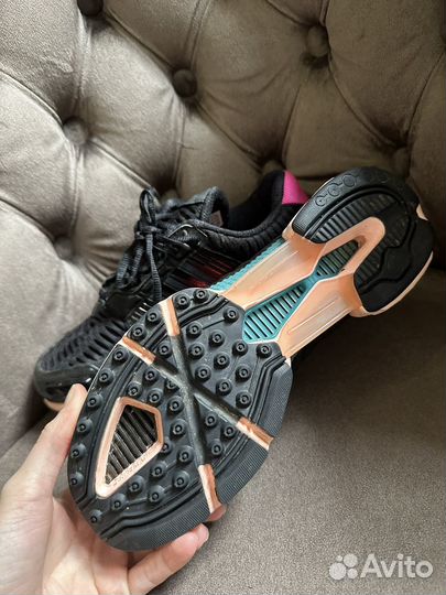 Кроссовки adidas 38